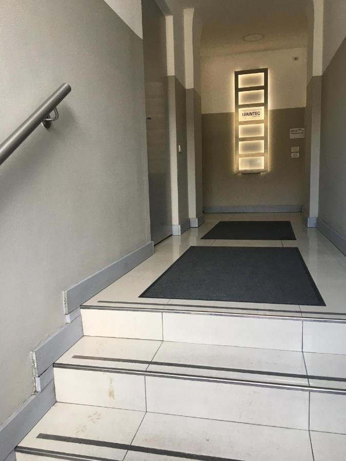 Apartament Studio Triboniano Mediolan Zewnętrze zdjęcie