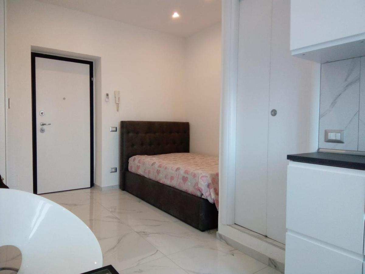 Apartament Studio Triboniano Mediolan Zewnętrze zdjęcie