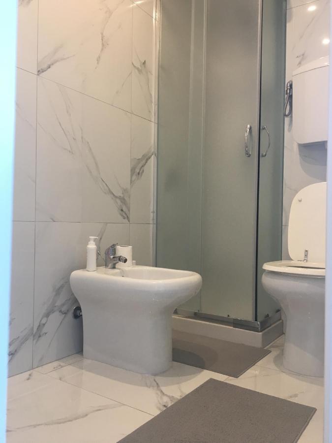 Apartament Studio Triboniano Mediolan Zewnętrze zdjęcie