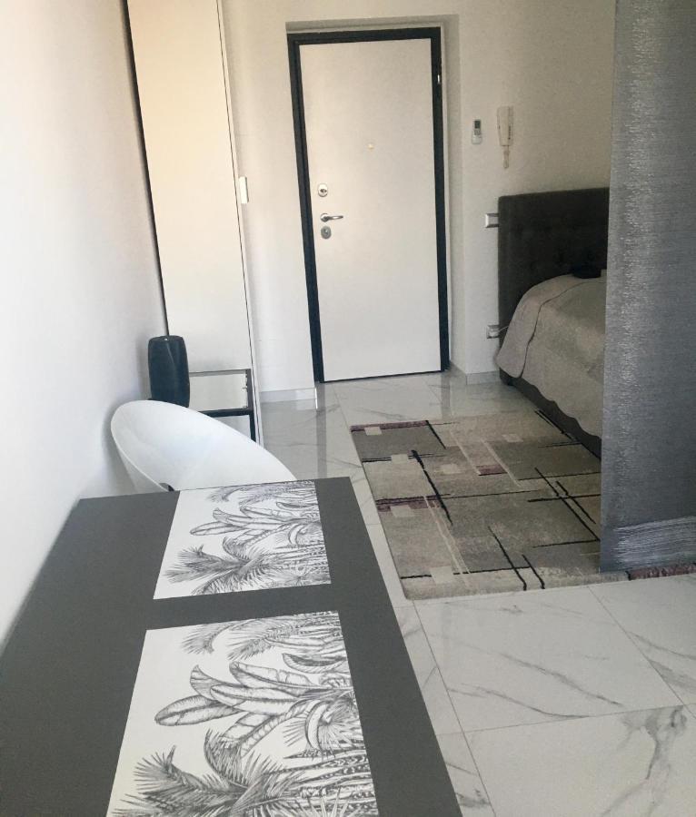 Apartament Studio Triboniano Mediolan Zewnętrze zdjęcie